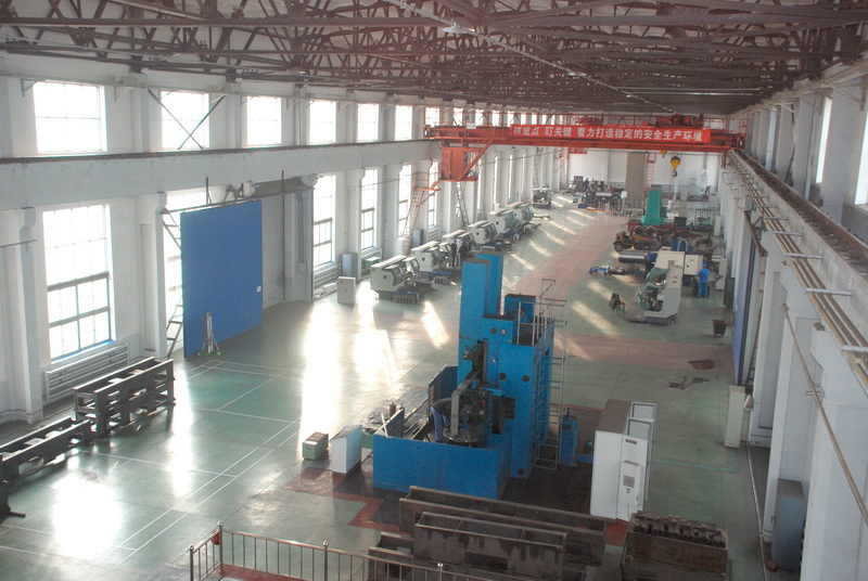 机加工生产现场一角